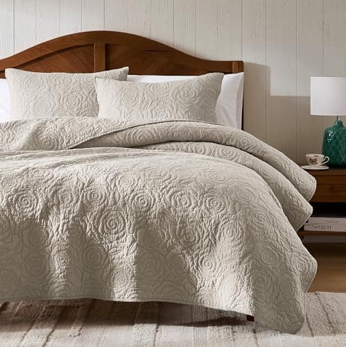 WDCOZY Beige 100% Cotton Quilt Twin Size Bedding Sets with 1 Pillow Shams, Floral Rosette Lightweight Bedspread Soft Farmhouse Patterned Coverlet Quilted Comforter Bed Cover for All Season, 2 Pieces — image 1