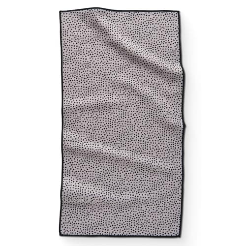 GEOMETRY Gym Towels for Working Out - Compact & Quick Dry, Super Absorbent Double-Sided Microfiber Sweat Towel – Premium Microfiber for Gym - Freckles, 16" x 30", 1 Piece — image 1